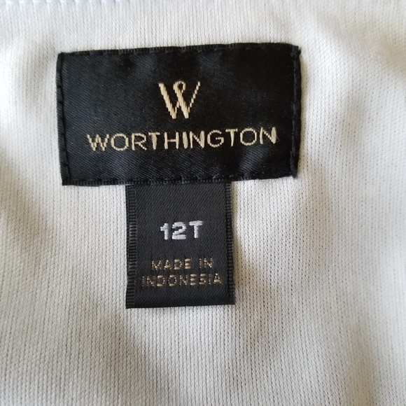 Pencil Silhoutte Black Skirt Peekaboo with Flared Hem - Picture 8 of 9